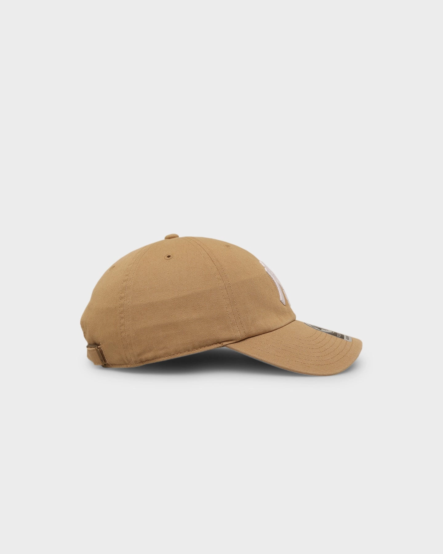 47 Brand New York Yankees 47 Clean Up Strapback Khaki