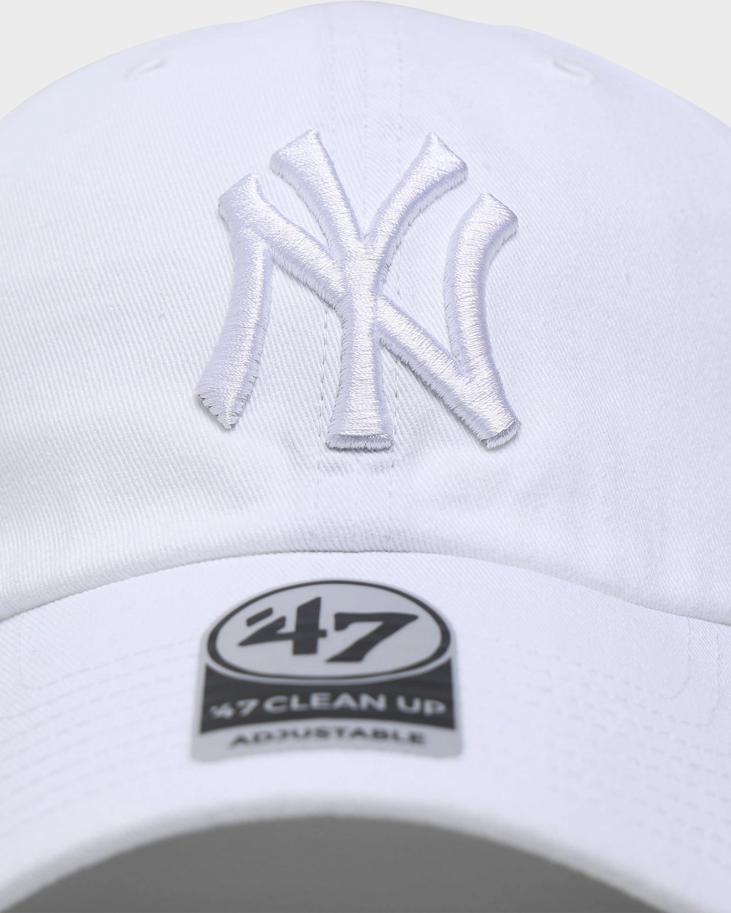 47 Brand New York Yankees 'Snow White' Clean Up Strapback White