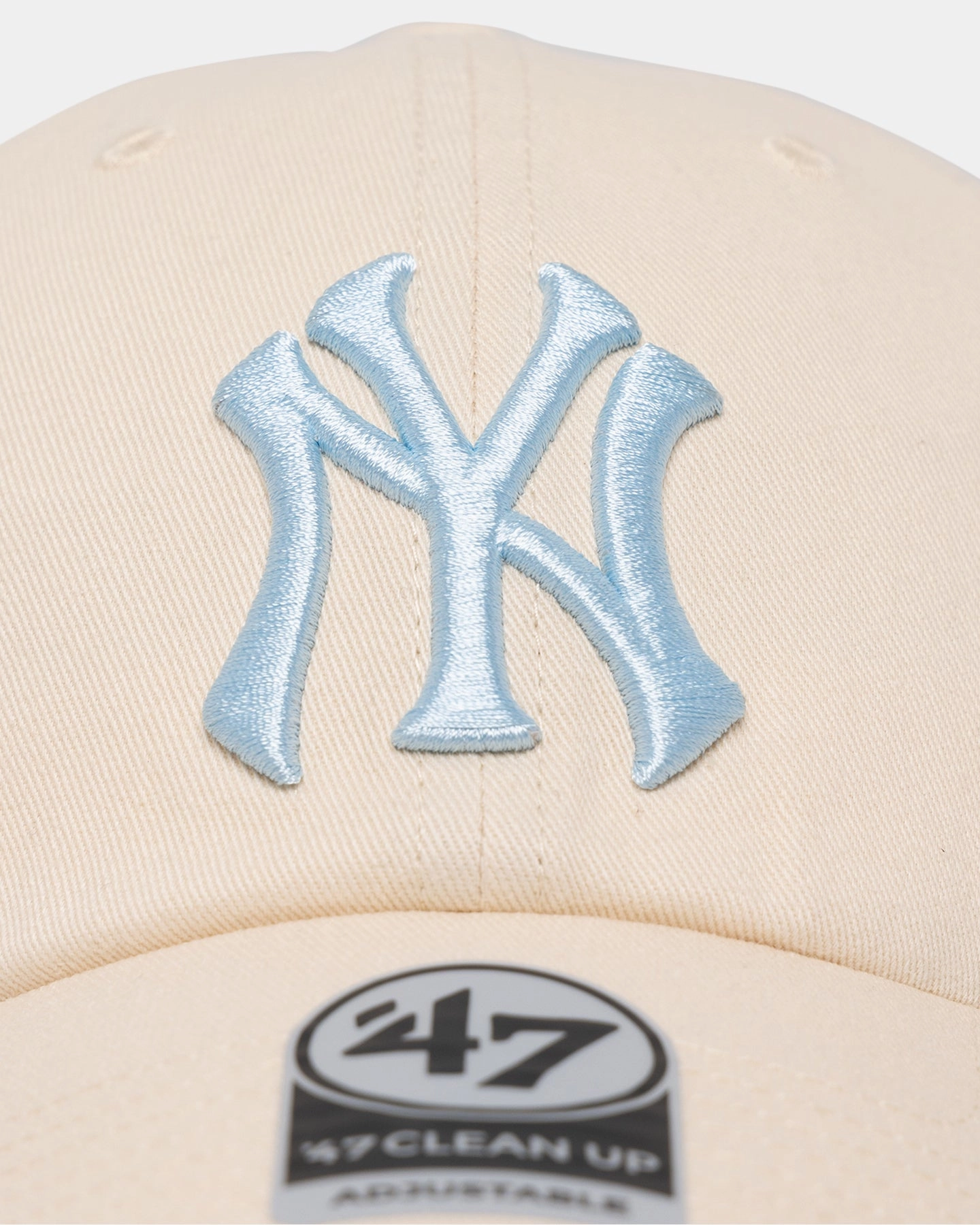 47 Brand New York Yankees Clean Up Strapback Natural/Columbia