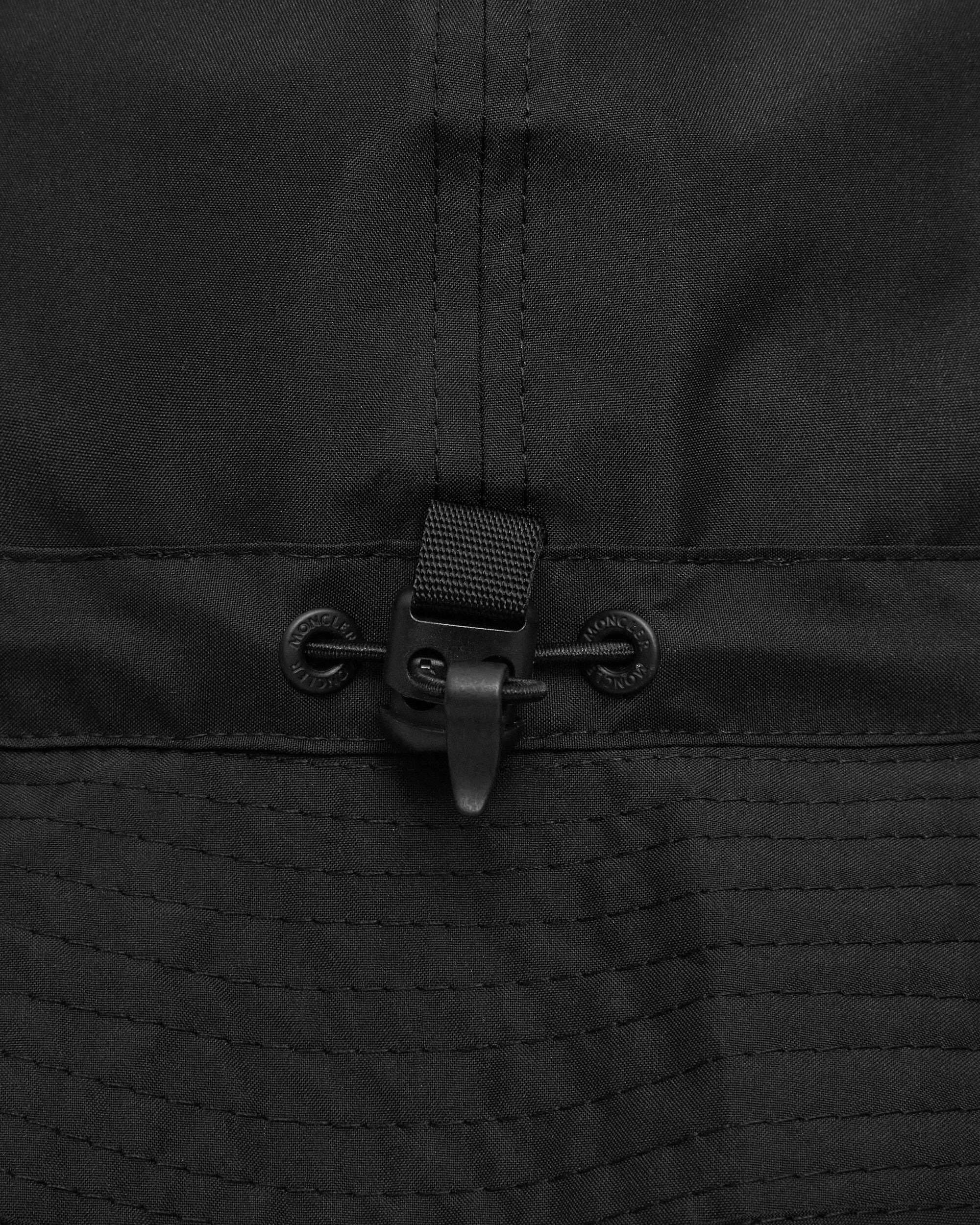 4 Moncler HYKE Bucket Hat Black