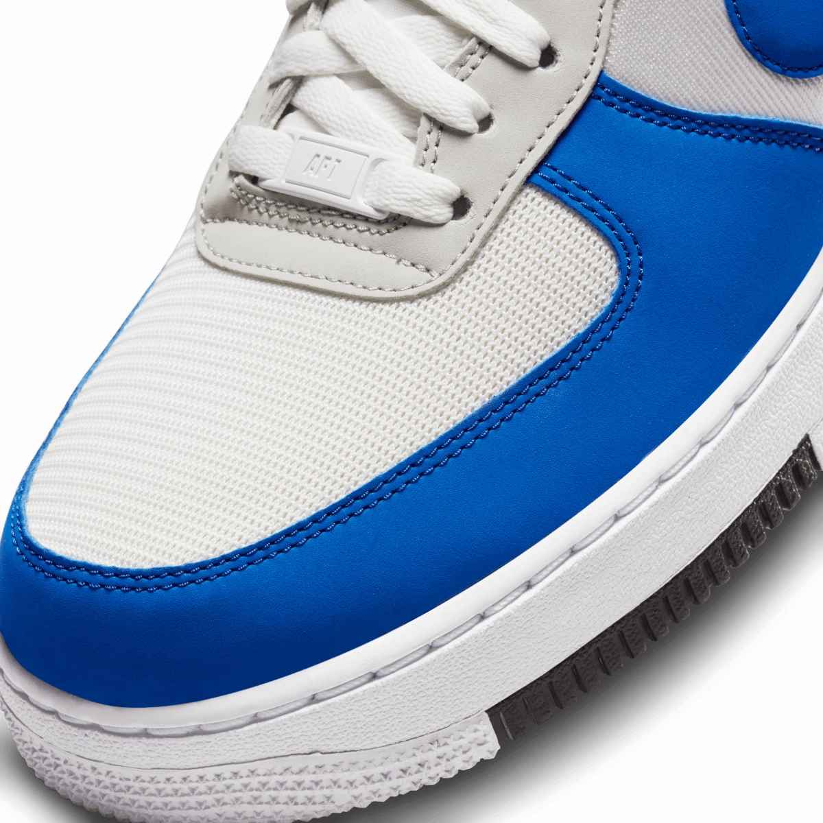 Air Force 1 '07 LV8 'Timeless'