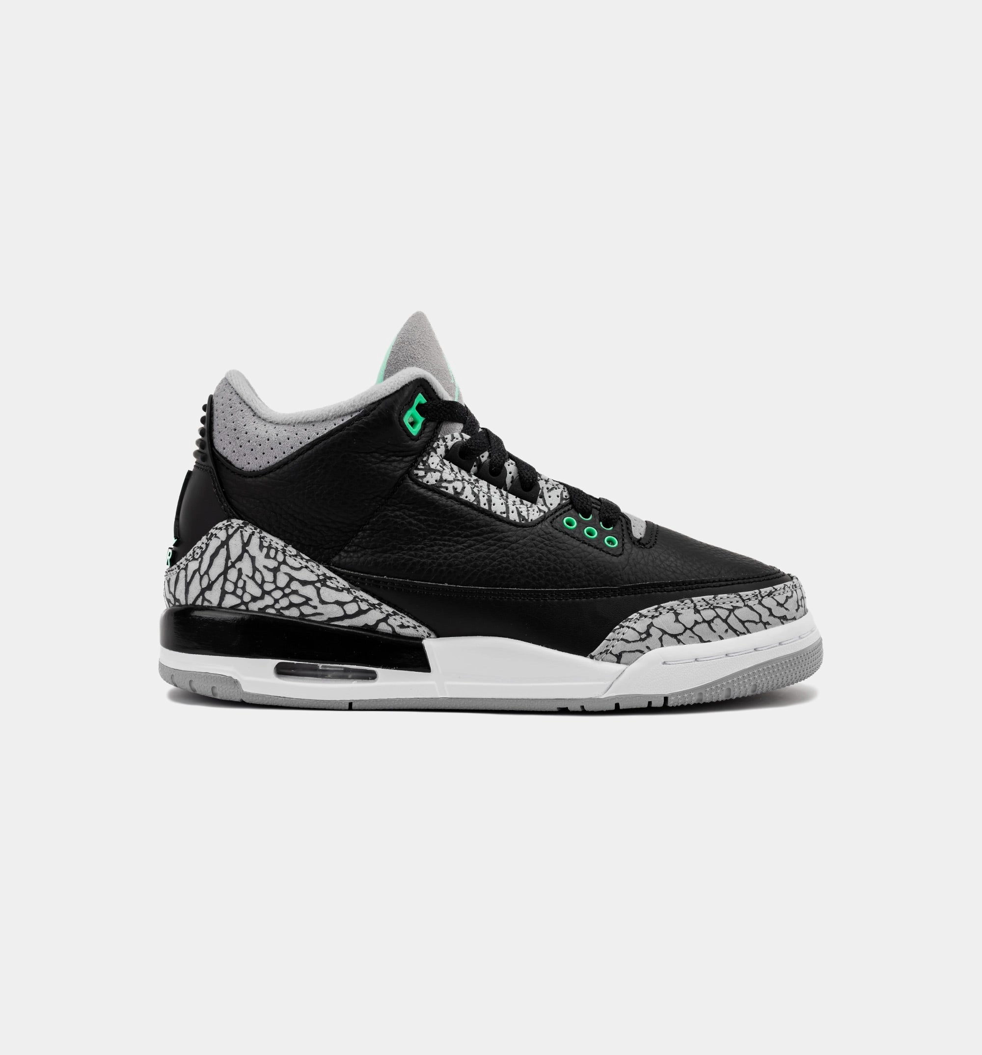 Air Jordan 3 Retro Green Glow Grade School Lifestyle Shoe - Black/Green Glow/Wolf Grey/White