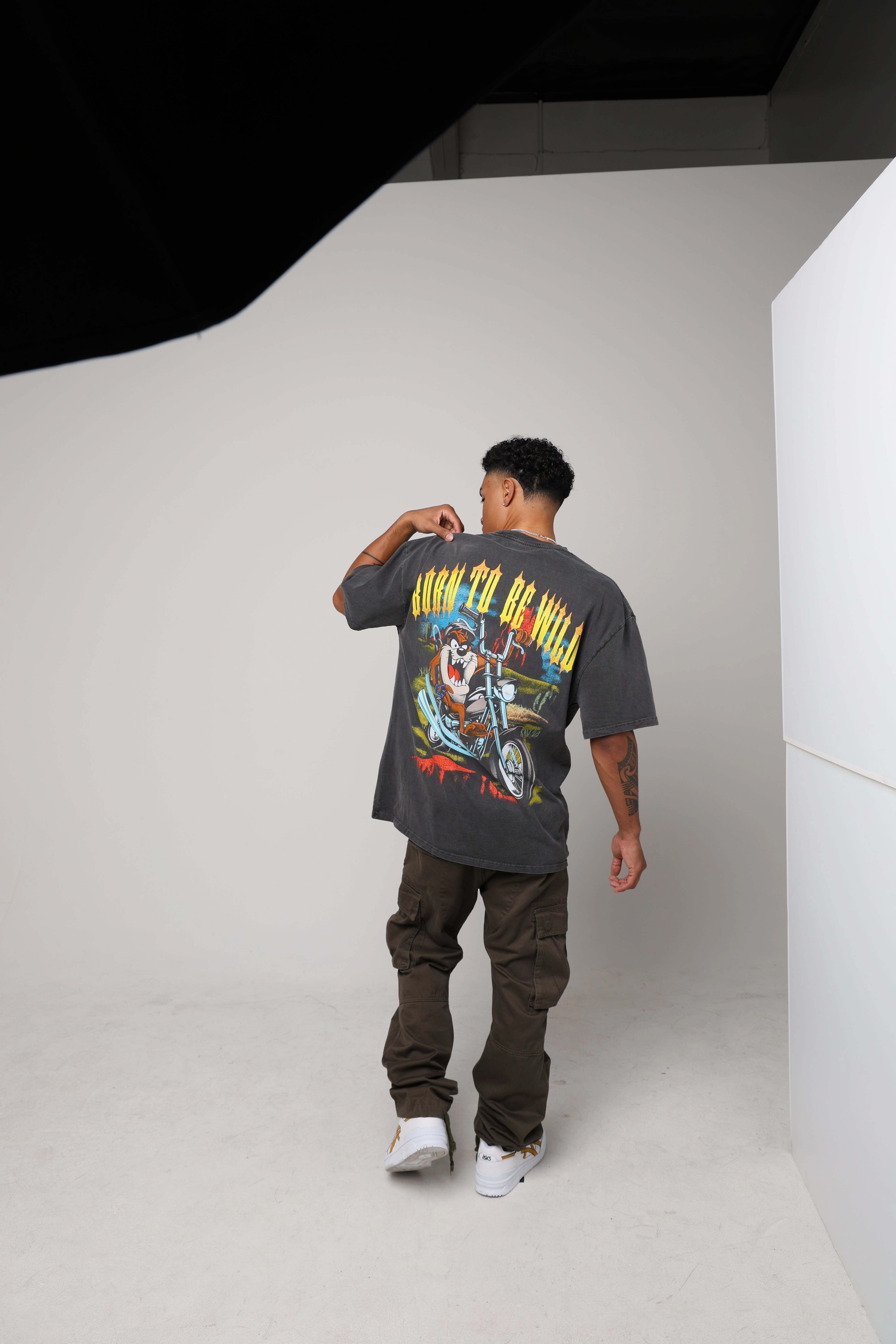 American Thrift X Looney Tunes Taz Motorcycles Heavyweight Vintage T-Shirt Black Wash