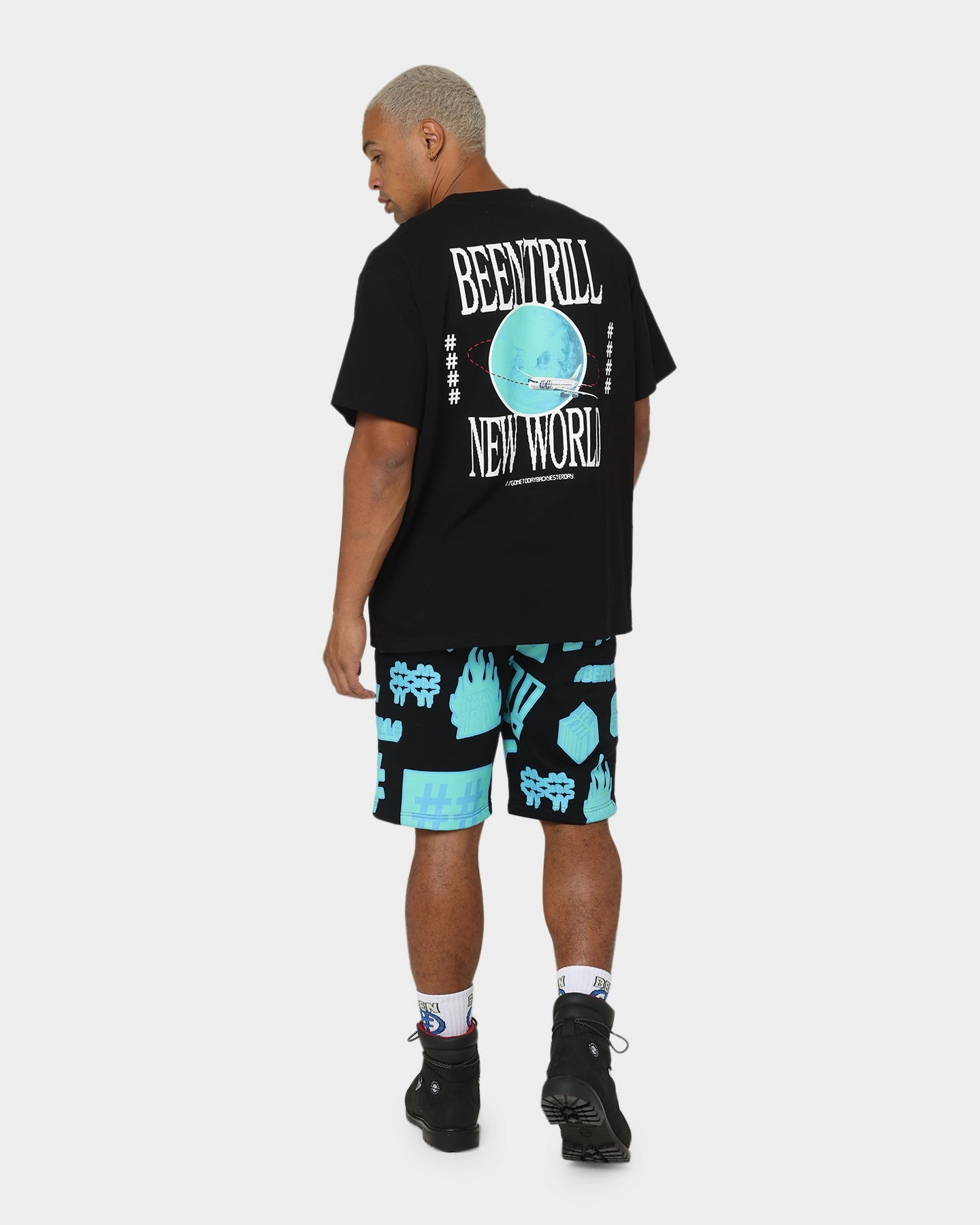BEENTRILL New World Short Sleeve T-Shirt Black