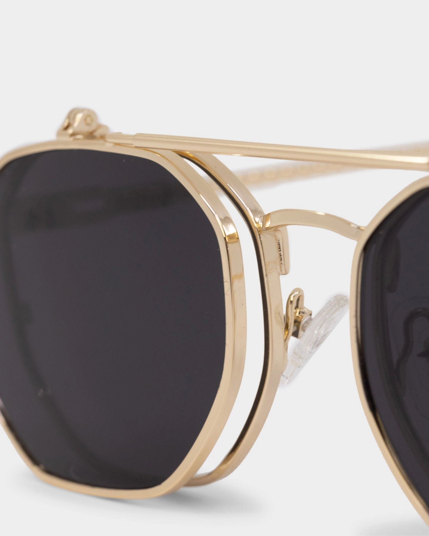 Belvoir & Co Ramar Flip Sunglasses Gold/Black