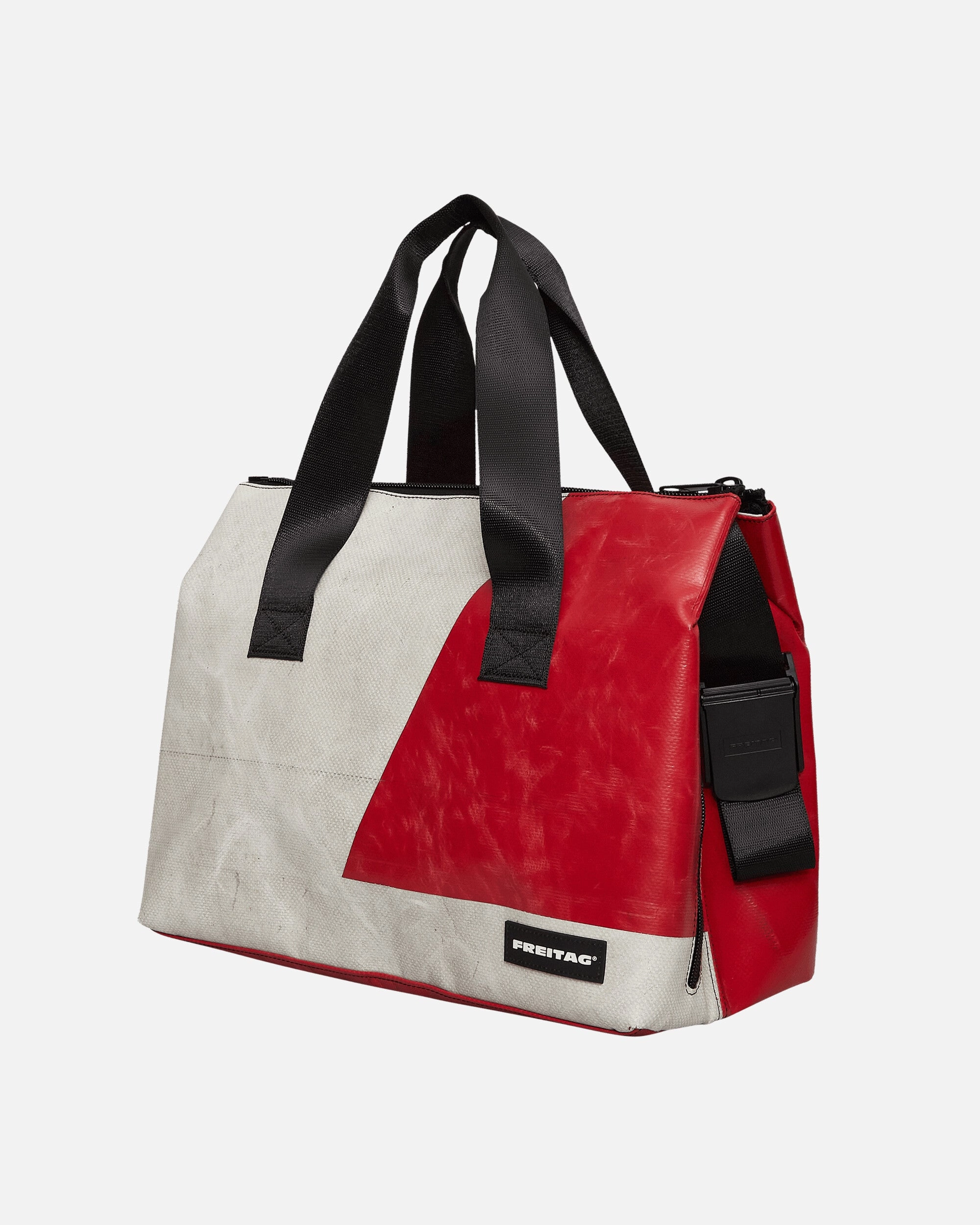F45 Lois Sports Bag White / Red