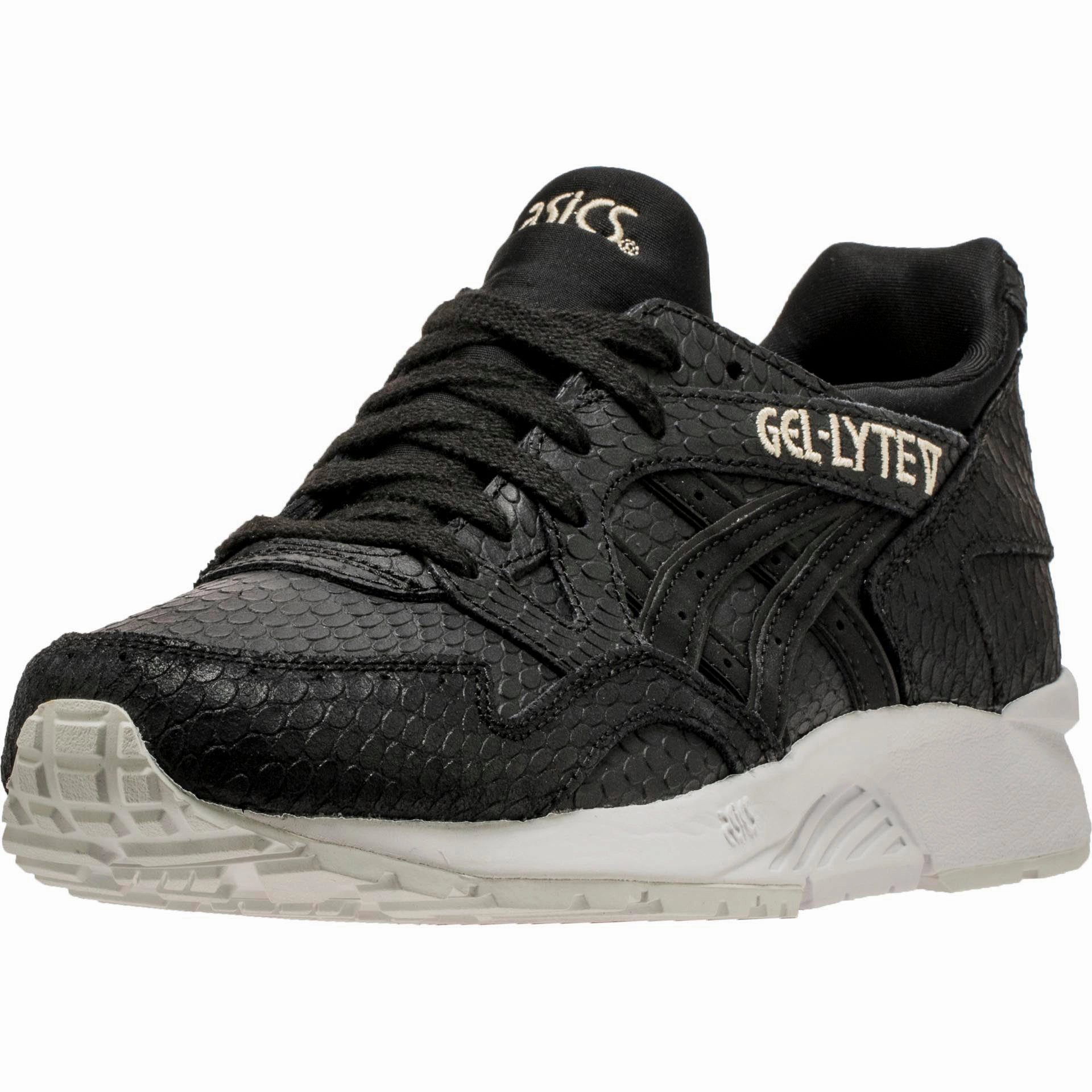 Gel Lyte V Womens Running Shoe - Black/White