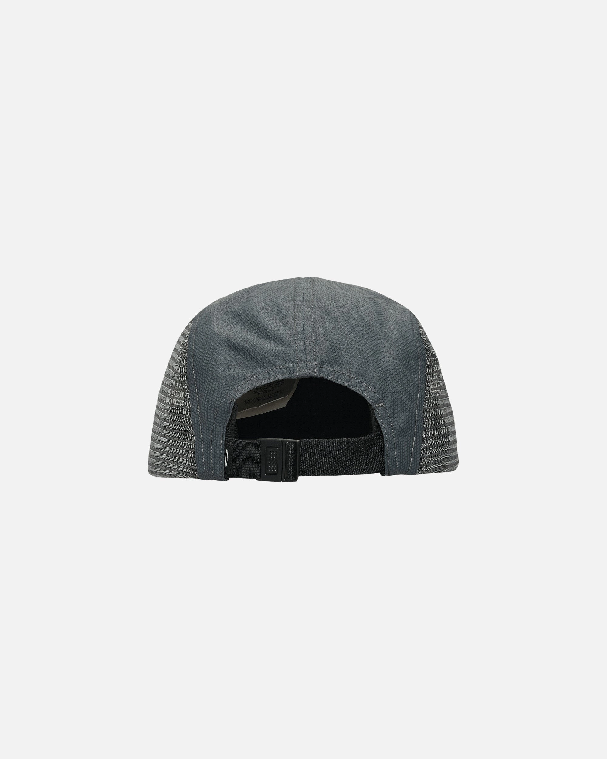 Latitude Arc Cap Blackout