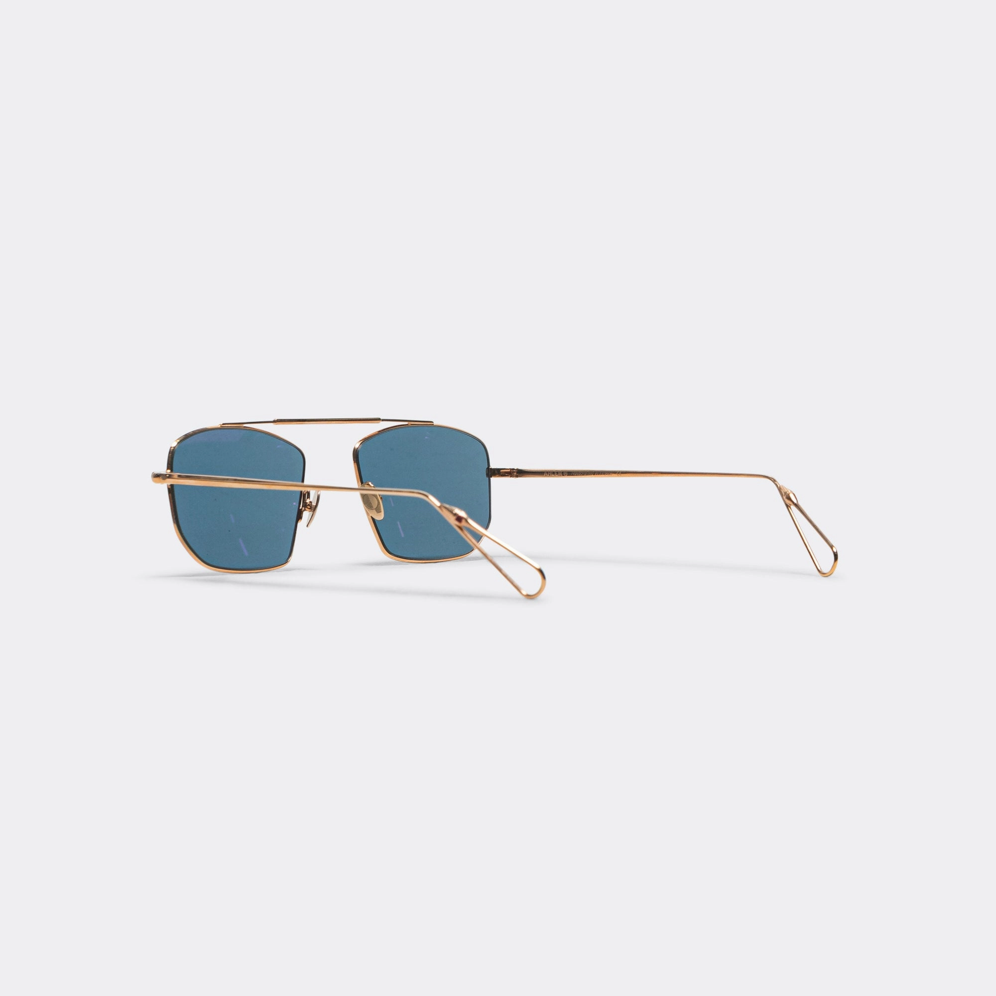 New York Sun 46 - Peony Gold/Blue