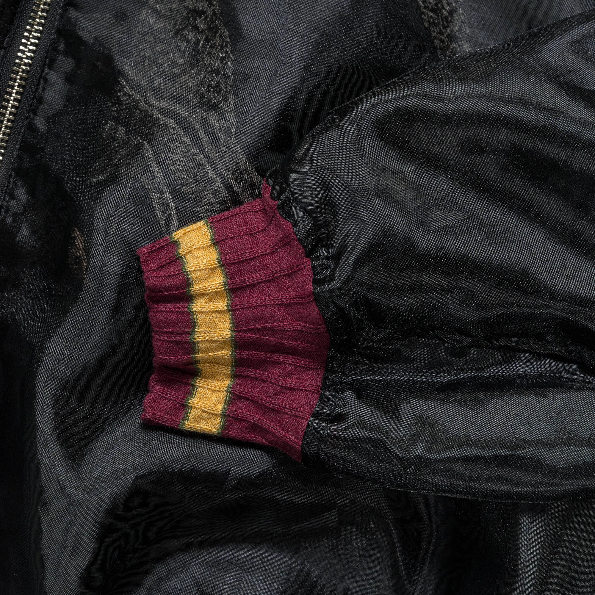 Sheer Pearl Mosquito Guard Souvenir JKT (TIGER) - Black