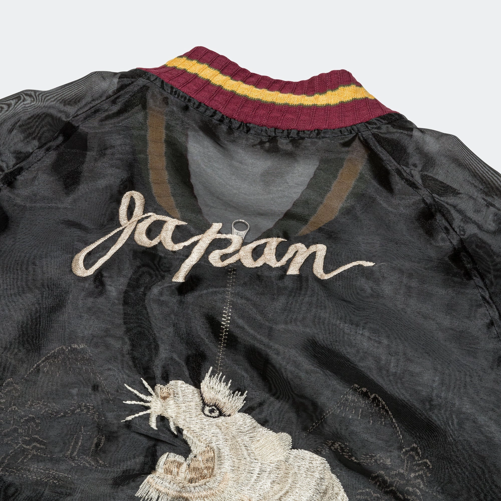 Sheer Pearl Mosquito Guard Souvenir JKT (TIGER) - Black
