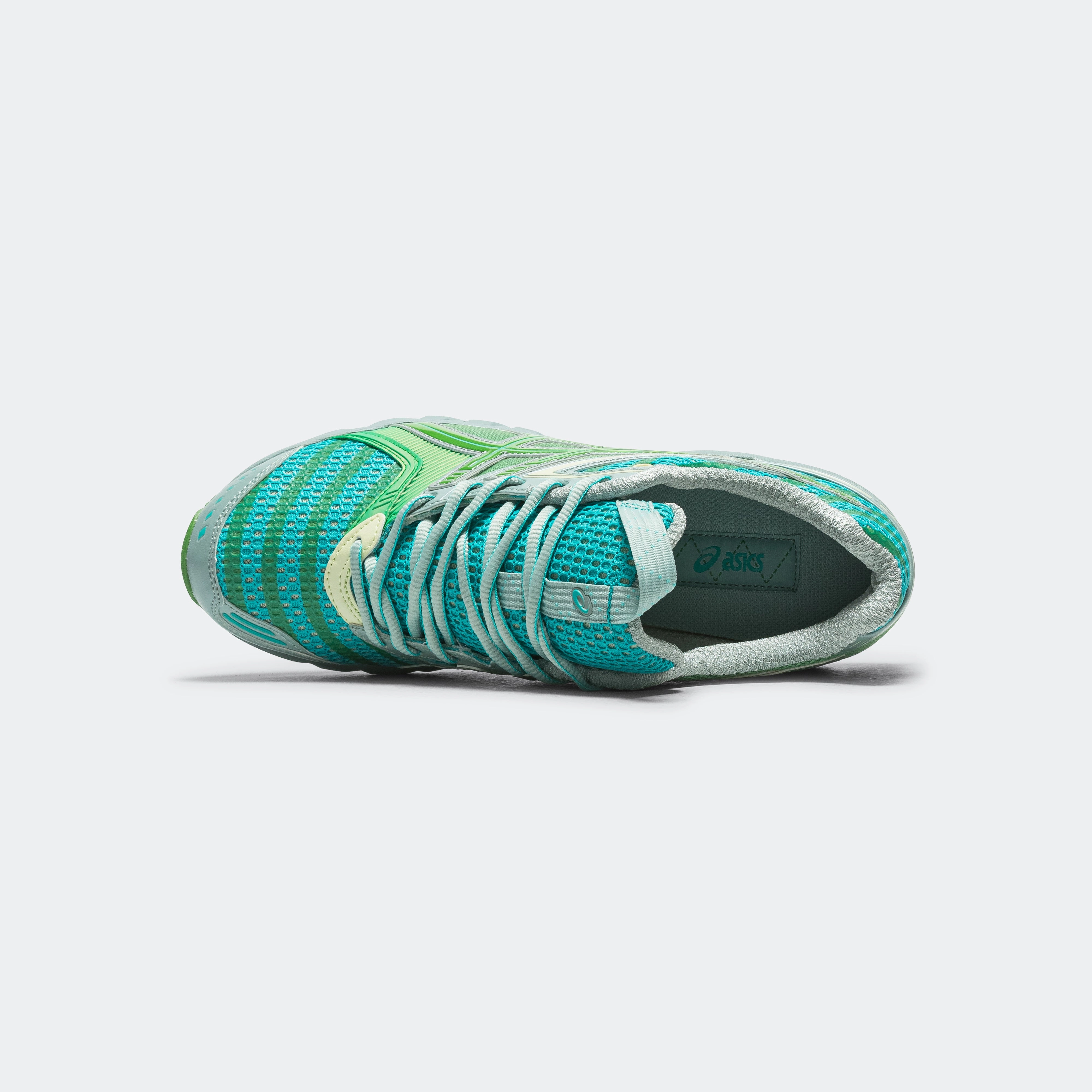UB9-S GEL-DS Trainer 14 - Waterfall/Lichen Rock