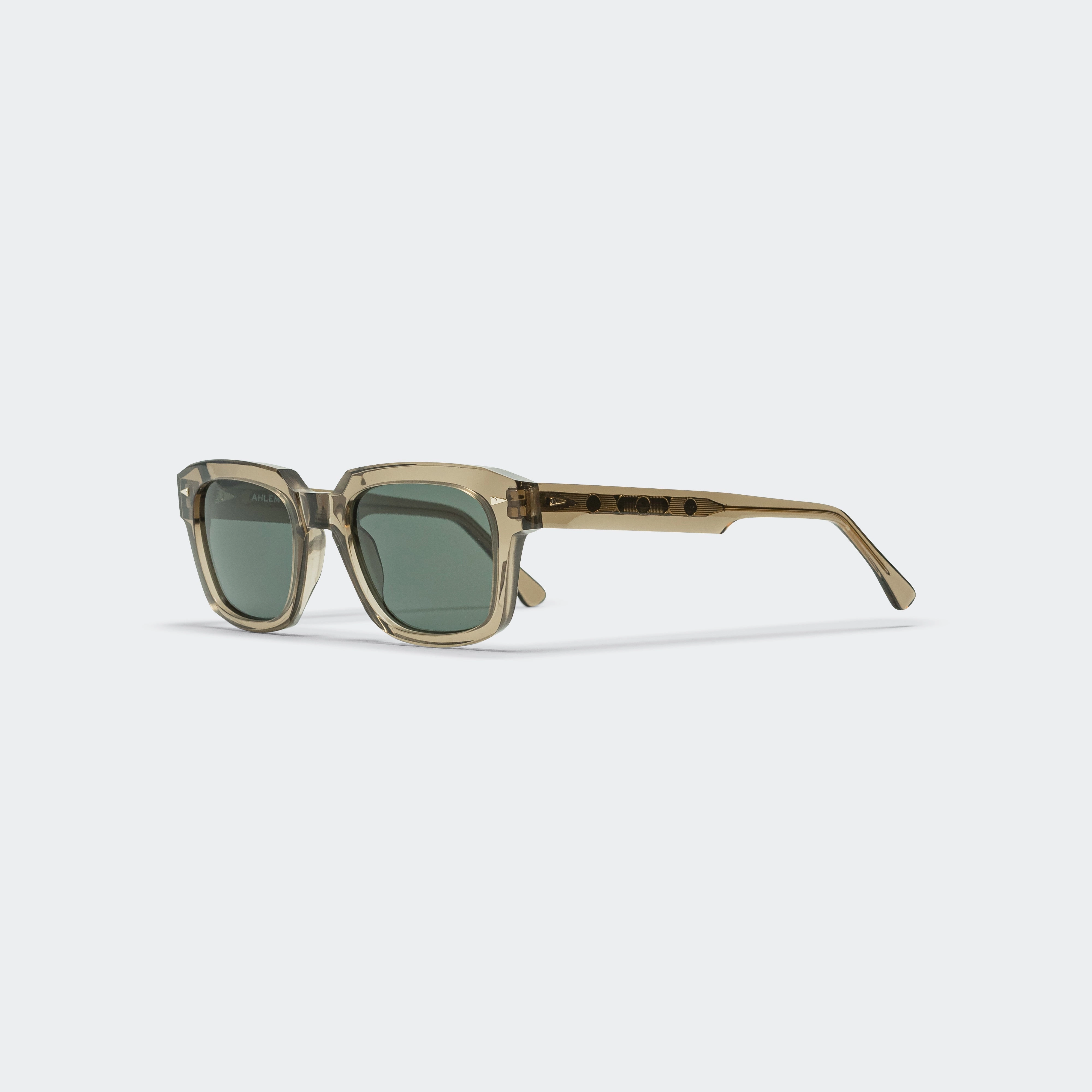 Volontaires Sun 55 - Smokedlight/G15