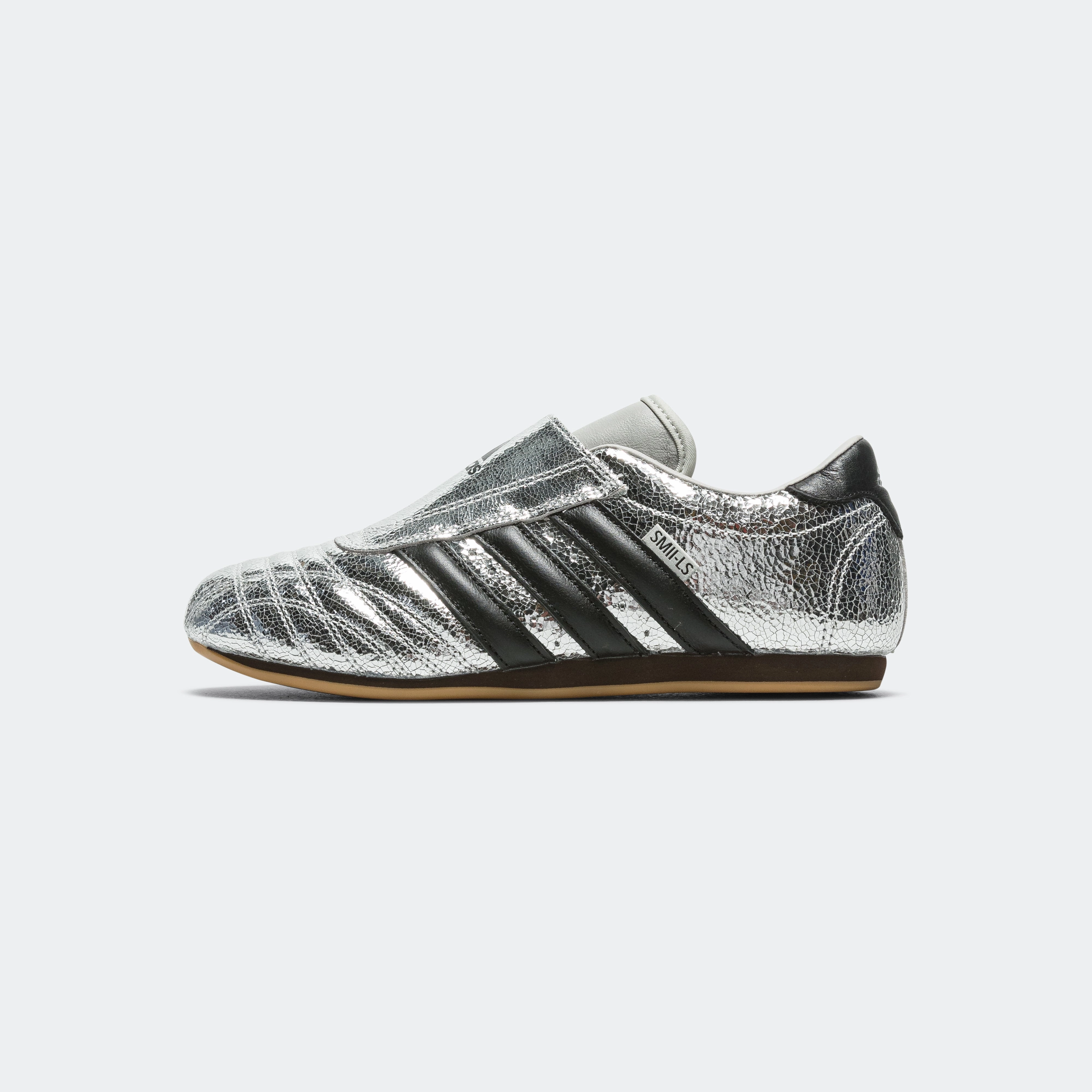 Womens Taekwondo - Silver Metallic/Core Black-Gum